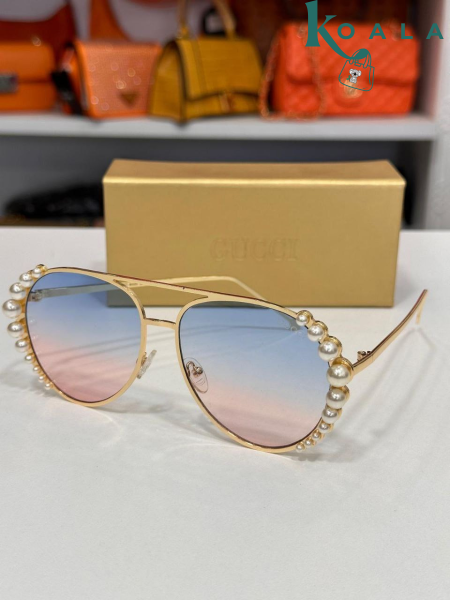 نظارة شمسية من Gucci