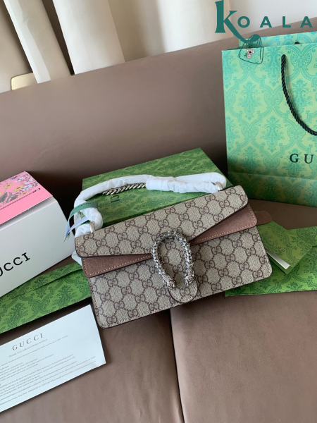 حقيبة كروس من Gucci